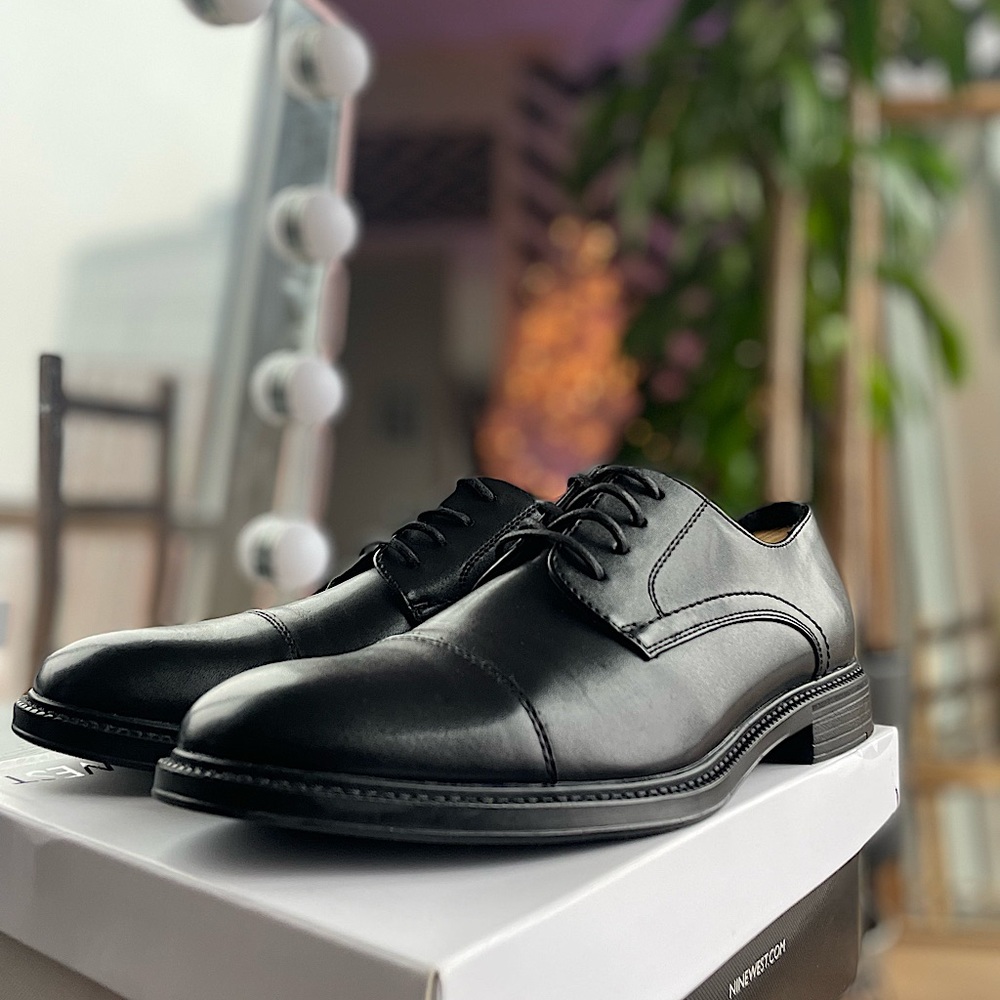 Stafford Lace-Up Leather Shoes